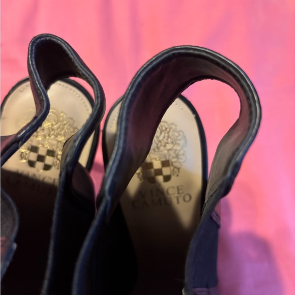 Vince Camuto, leather open toe and open back construction makes this a favorite - Picture 5 of 8